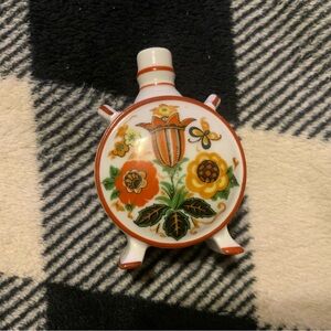 Pics I Emlik ZSCLNAY. PEGS